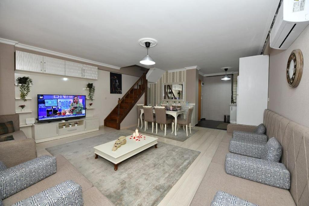 Color Homes Bomonti Istanbul Bagian luar foto